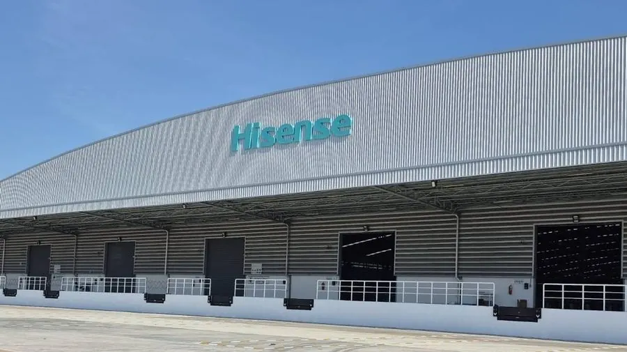 ป้ายอักษร Hisense โรงงาน 2