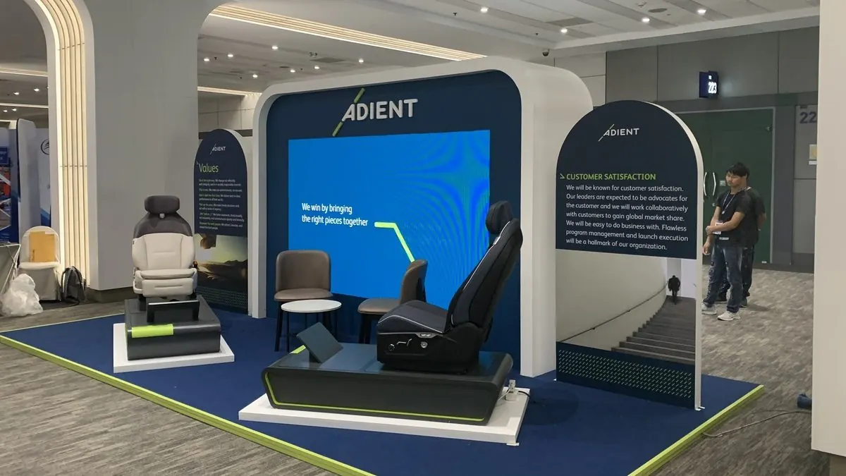 ADIENT Booth ภาพรวม